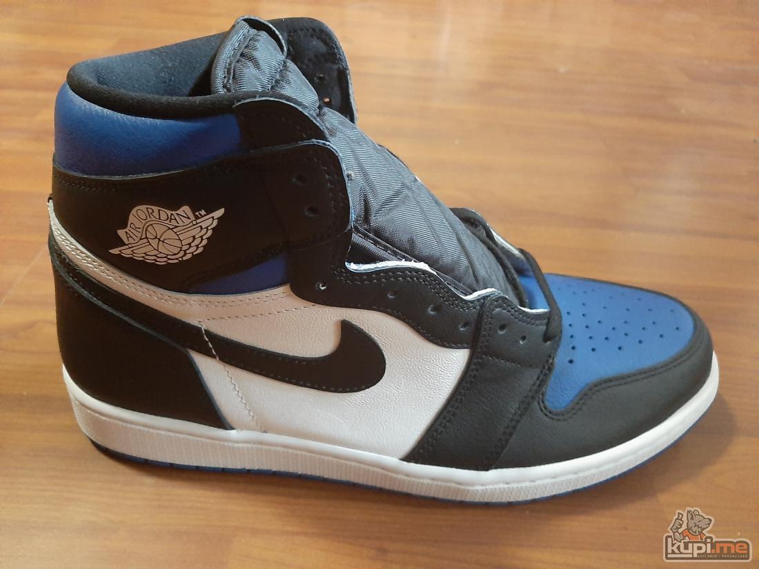 Prodajem patike Air Jordan nove (nekorišćene)