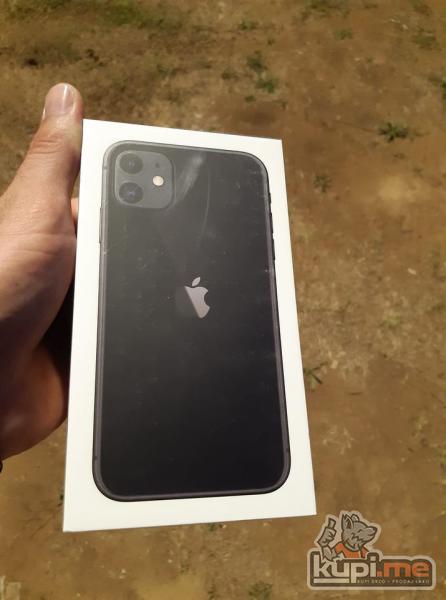 NOVI Iphone 11 128 gb