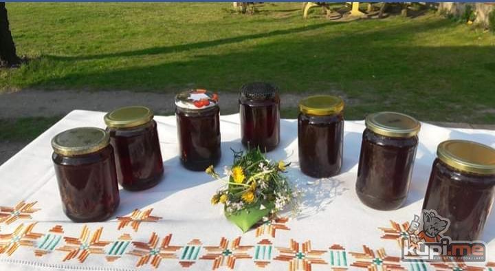 Prodajem med od maslacka. Mogucnost izrade meda i za dijabeticare