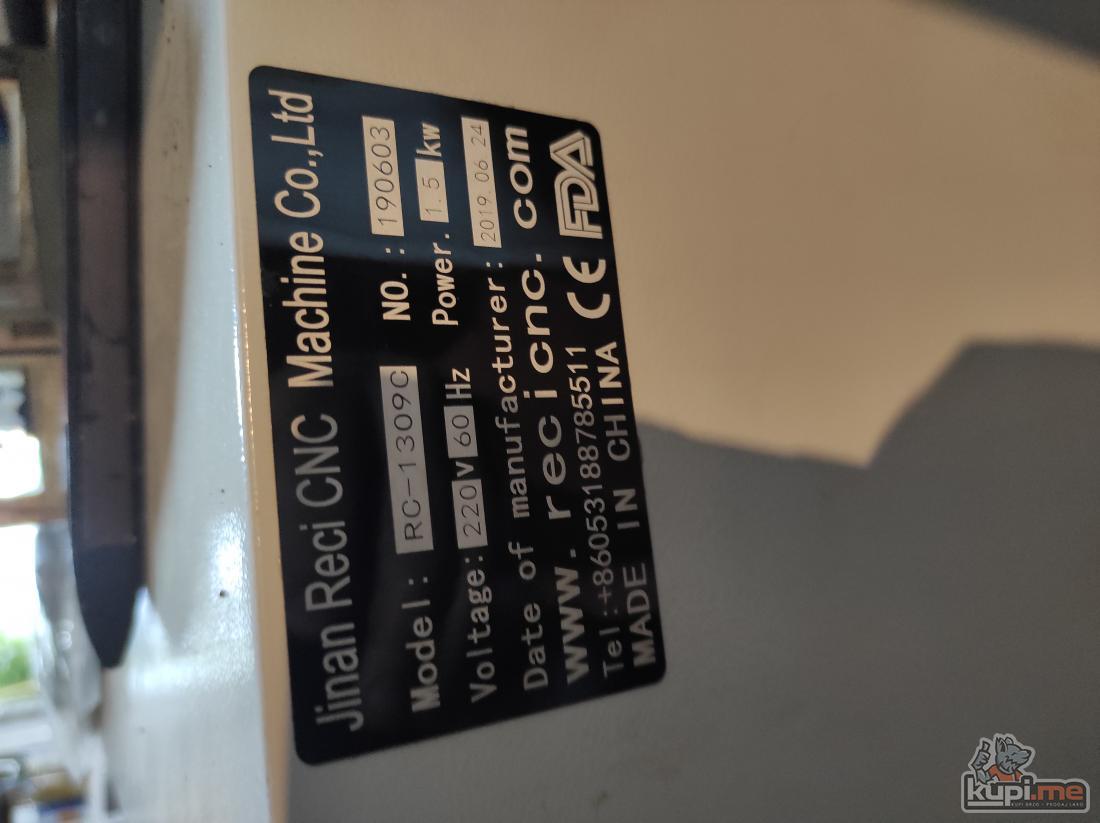Prodajem CO2 laser