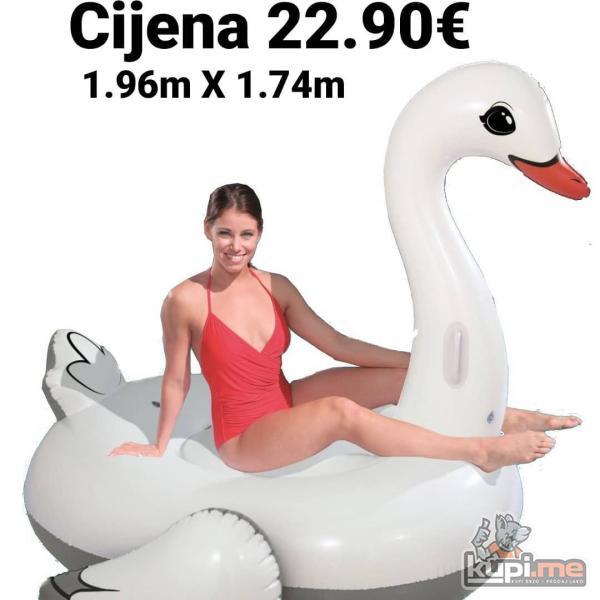 Dusek za more u obliku labuda