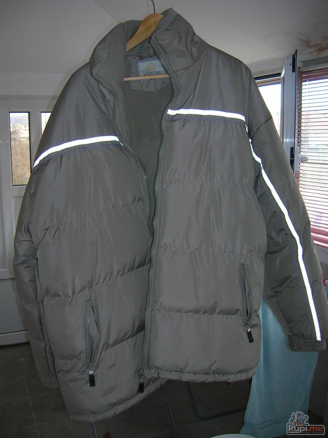 POLOVNA PERJANA JAKNA